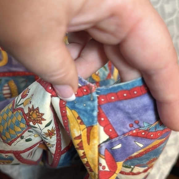 Cottonality Whimsical Cat Scrub Top Small - Picture 13 of 13